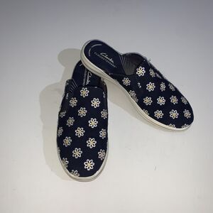 Clarks Cloudsteppers Shoes Womens Size 7 Blue Floral Mule Slip On Comfort